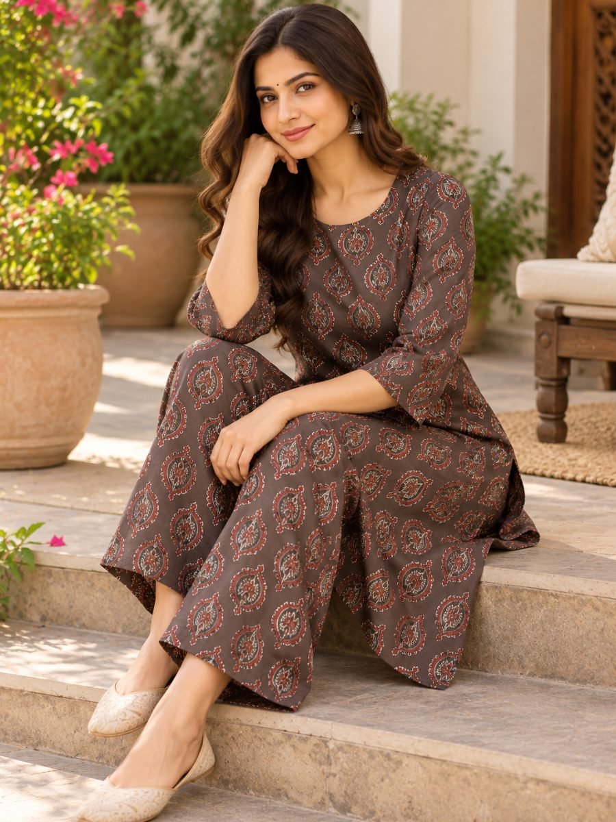 Zariya Ajrakh Printed Kurta Pant Set